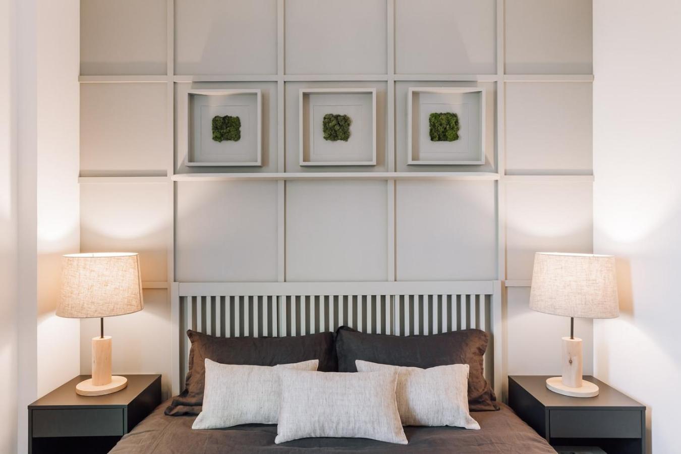 Ferrat - 3 Bedrooms In Eixample Esquerra *